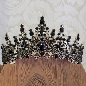 Black & Gold Tiara